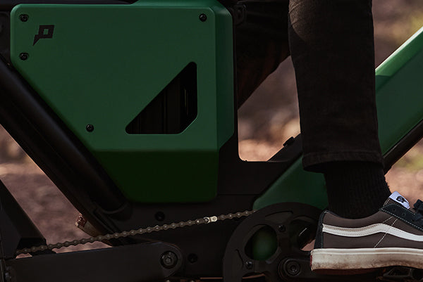 <p>2400Wh Dual-Battery</p>