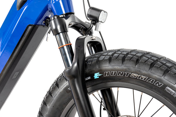 <p>Powered by air not spring or oil</p>