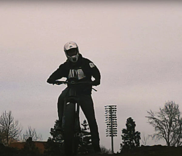 <p>Explore Off-Road with Electric Bike</p>