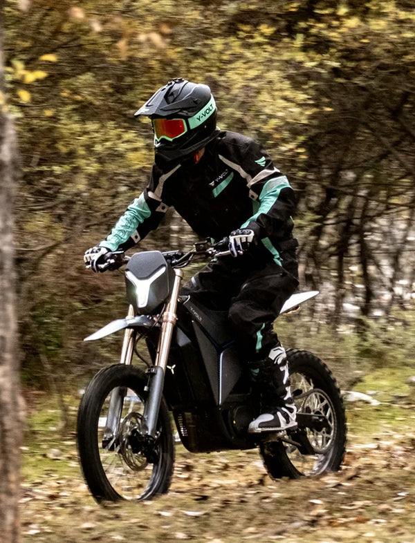 <p>E-Dirt Bike Series</p>